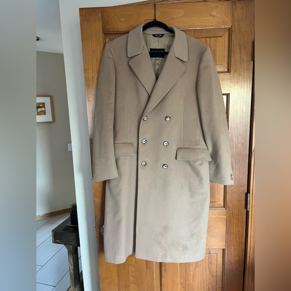 Men’s Pierre Cardin camel hair full length coat.